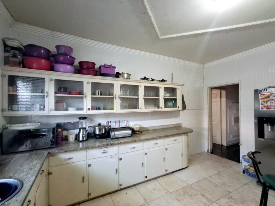 5 Bedroom Property for Sale in Summerpride Eastern Cape